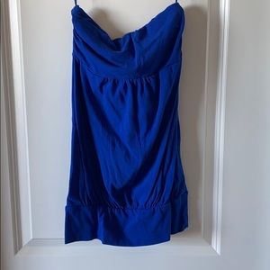 American Eagle vaulter top.